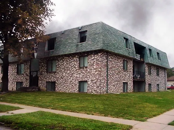 36 Units Apartment Building Across from UNL East Campus